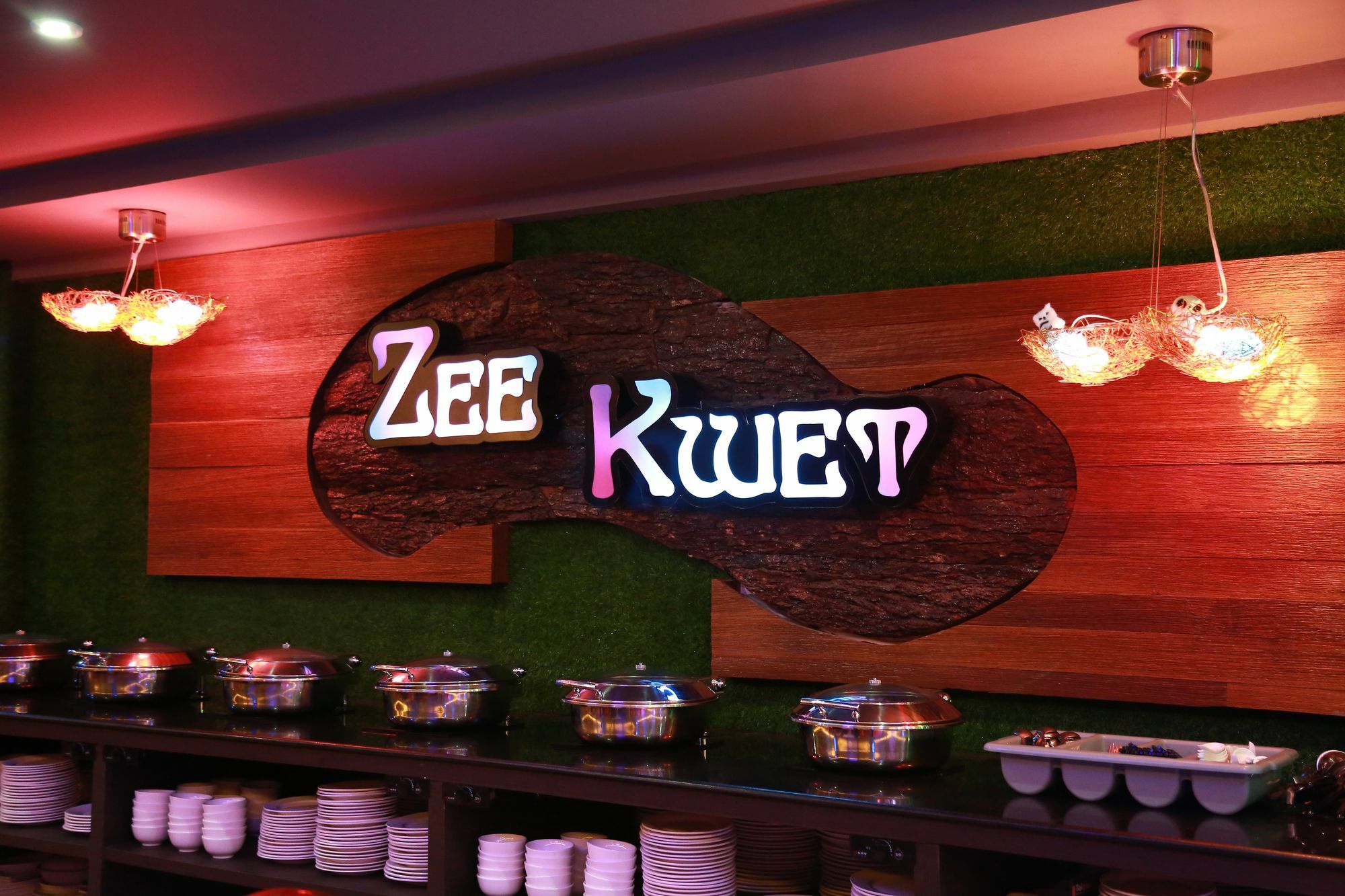 יאנגון Uptown Hotel מראה חיצוני תמונה
