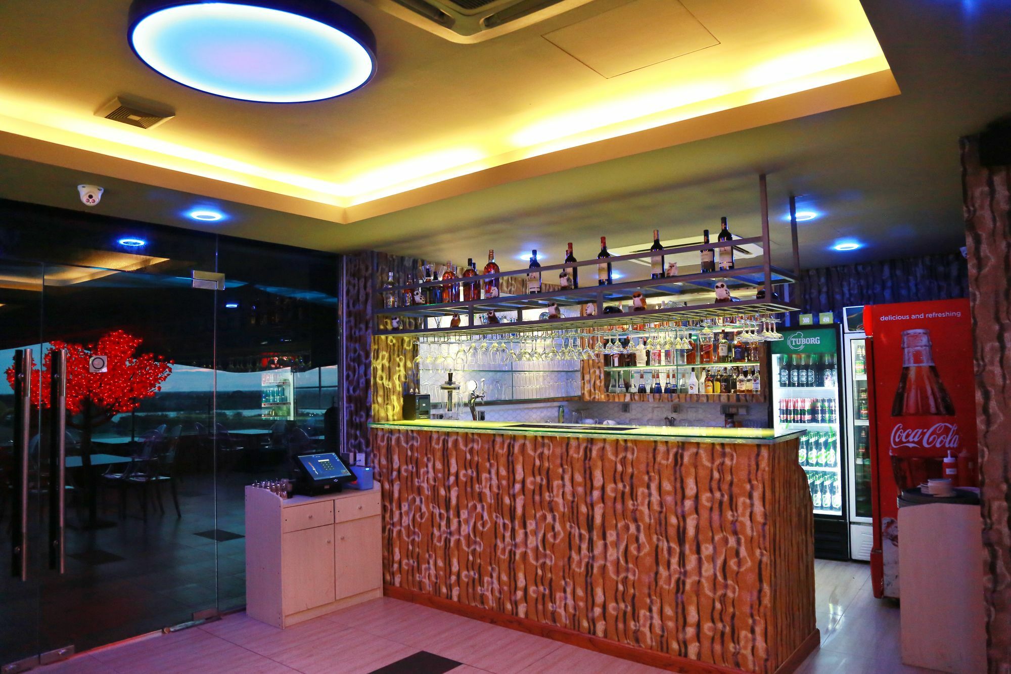 יאנגון Uptown Hotel מראה חיצוני תמונה